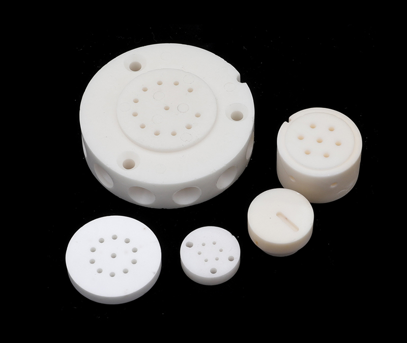 耐高溫氧化鋁陶瓷剛玉管生產廠推薦用哪種材質？